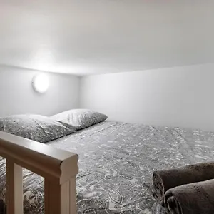 5e Entre Notre Dame & Pantheon Appartement Parijs